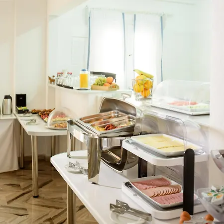 ホテル Selini ηotel (adults Only)