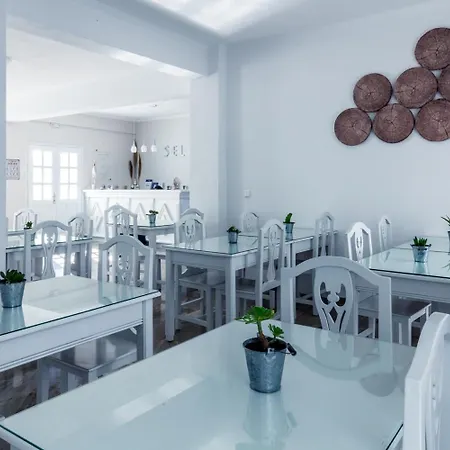 Selini ηotel (adults Only) ホテル 3*