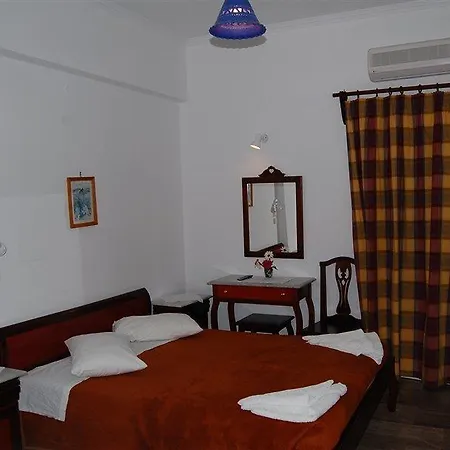 Selini ηotel (adults Only) Hotel Kamari (Santorini)