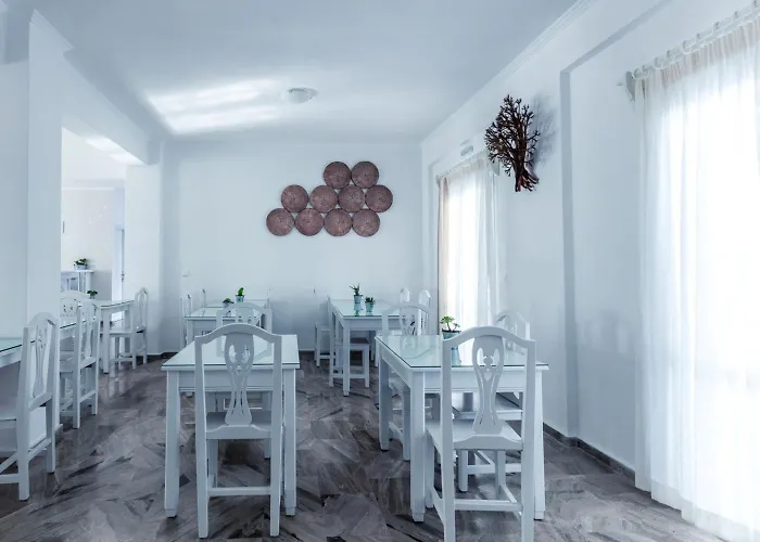 Selini ηotel (adults Only) Kamari (Santorini)